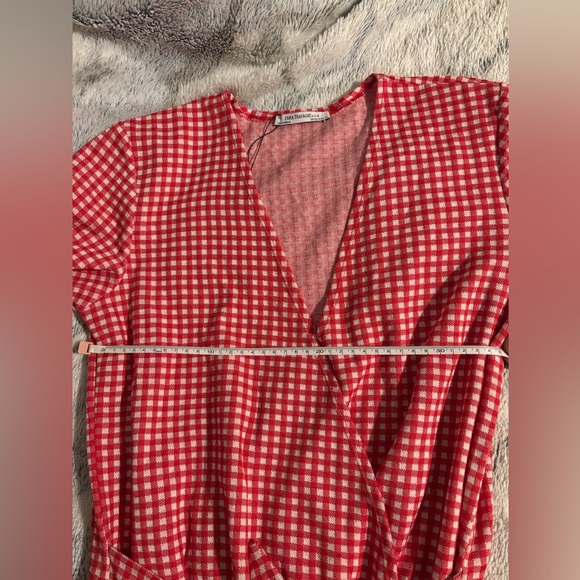 Patterned red and white romper with waist belt - Picture 6 of 7